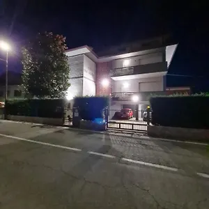  Affittacamere Landlady Airport Orio Bergamo Ida Italia